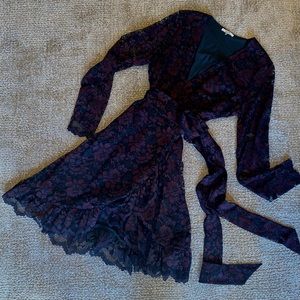 GANNI Luxe Lace Wrap Black/Wine Elegant, Party dress. Perfect & Flattering